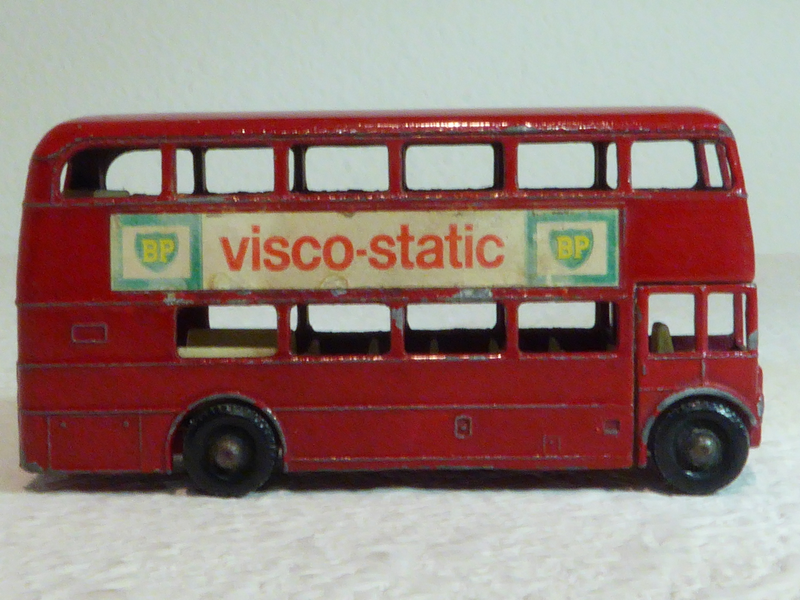 Illustration for article titled LaLD Car week: Thursday on the Thames- Routemaster BP Visco Static